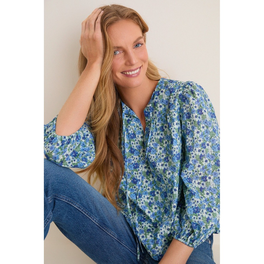 Hyacinth House Tuckernuck Forget Me Not Floral Petunia Blouse Womens Large Blue